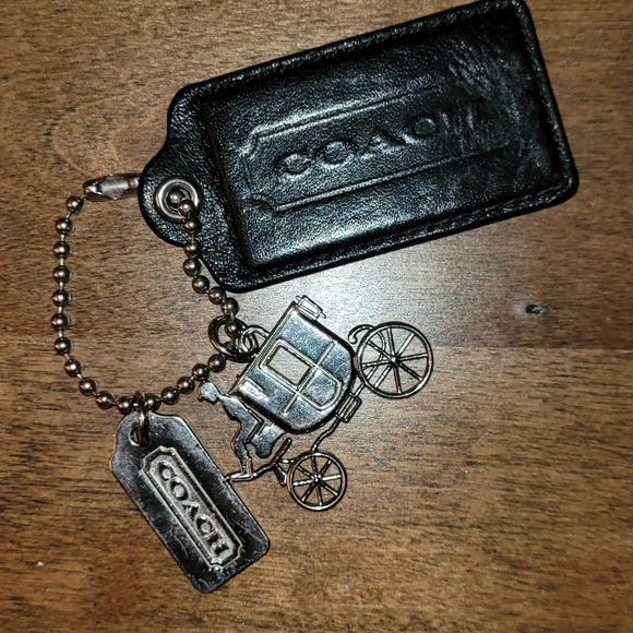 Coach Horse and Buggie Hang Tag - Picture 1 of 8
